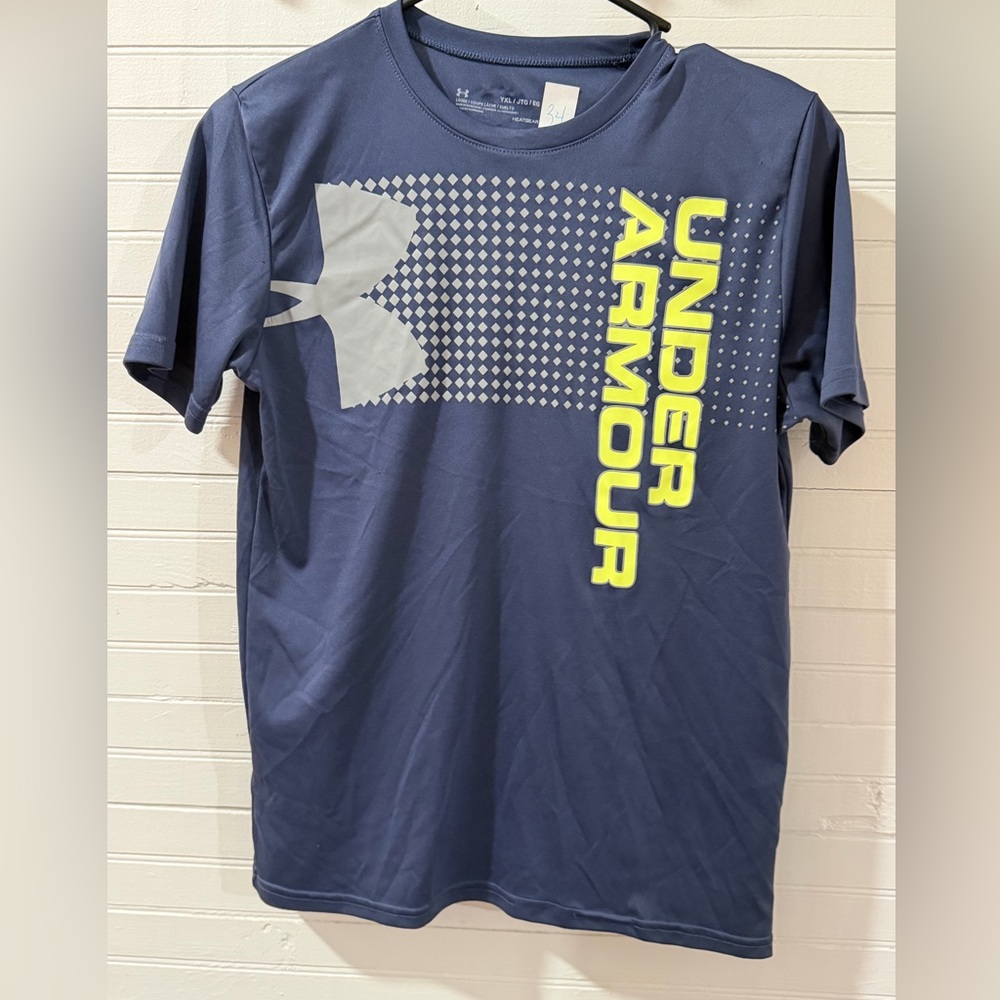 #34 Boys VGUC UA Under Armour Navy T-shirt YXL Youth XL